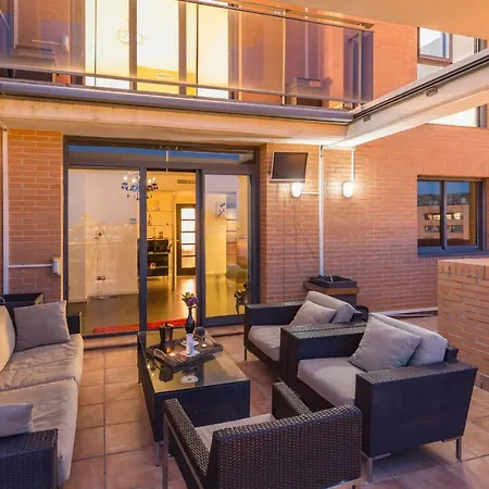 Fidalsa Penthouse Castle View *